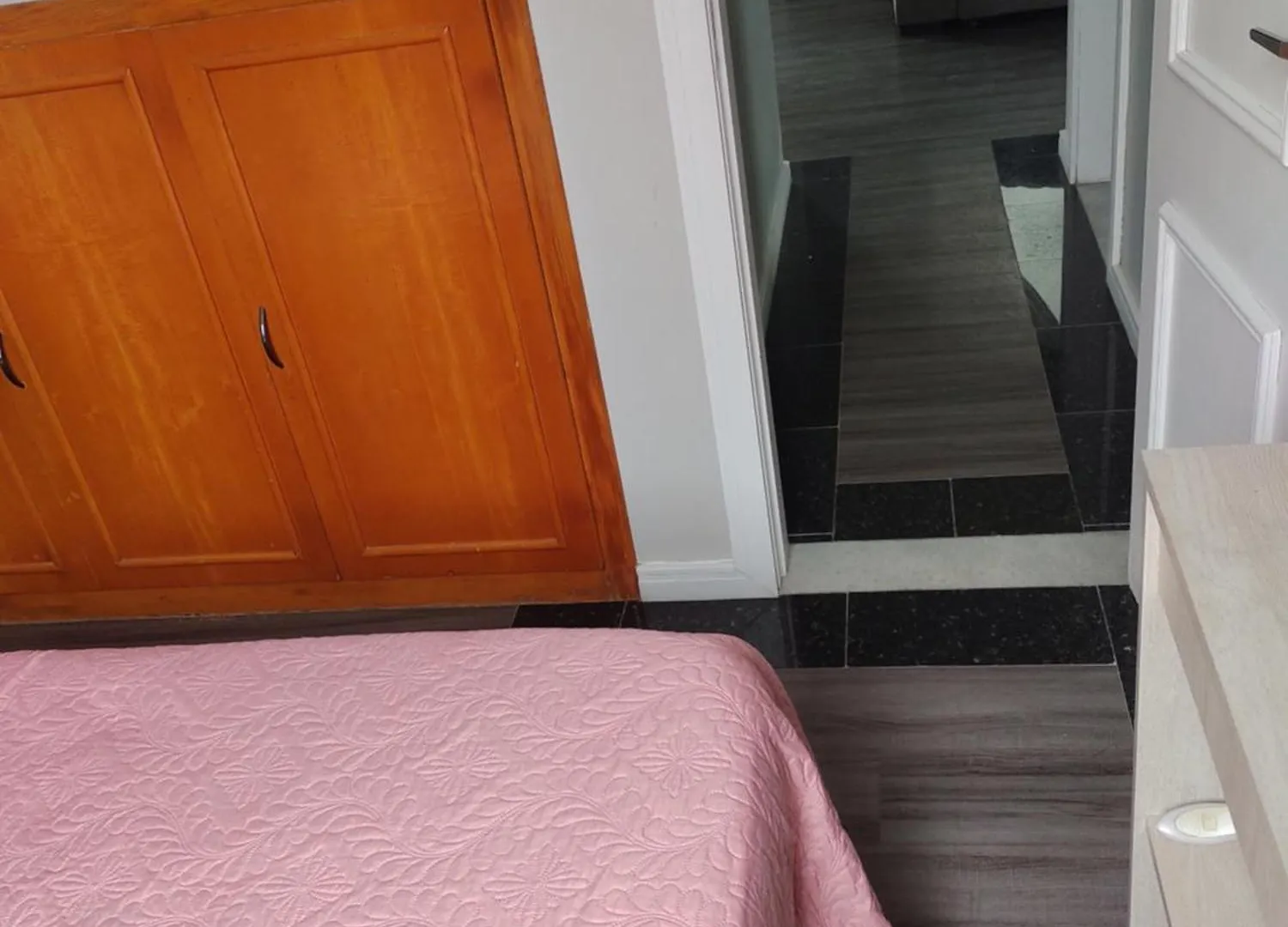 Suite Em Apartamento Balneário Camboriú Δωμάτια σε οικογενειακή κατοικία